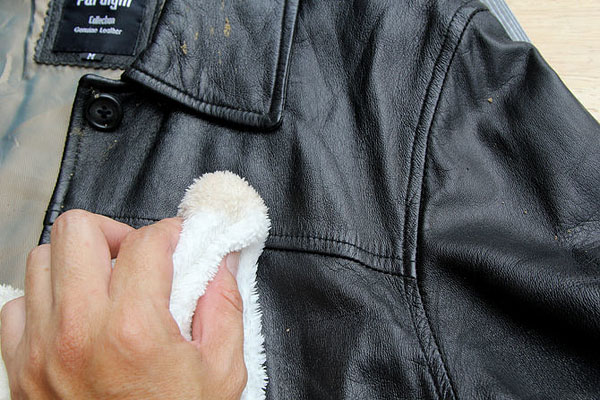 How to clean a leather jacket