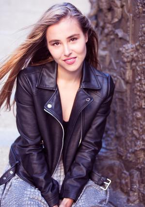 World Of Leathers - What are the Best Women Leather Jacket Options